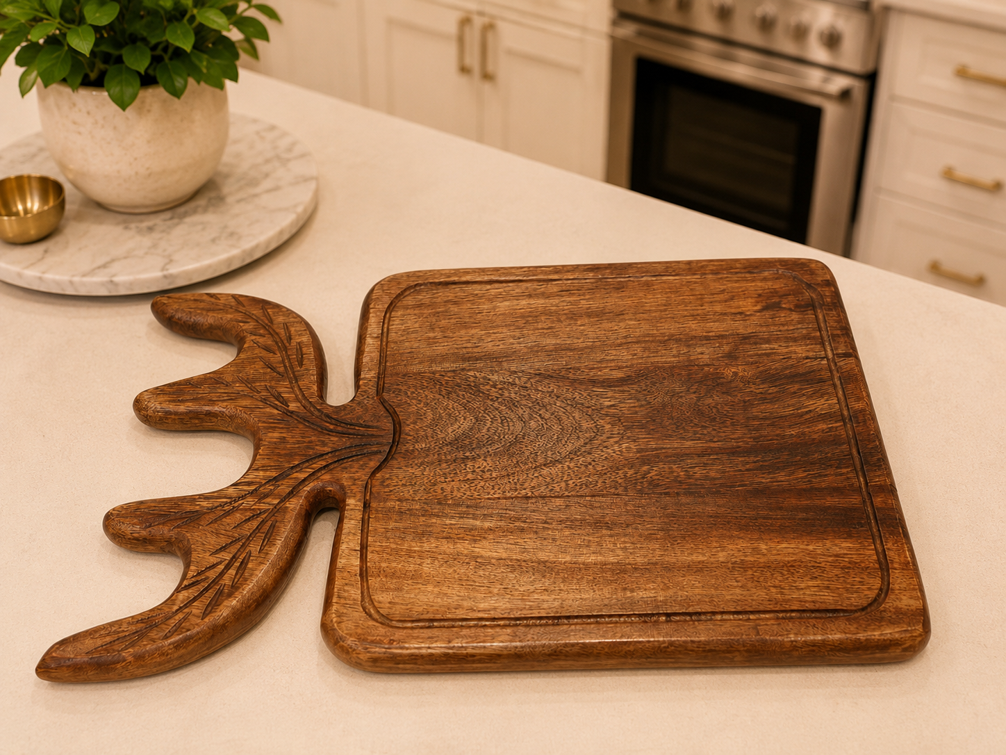 Wooden Cutting Board With Carved Moose Antler Handle - Image 3